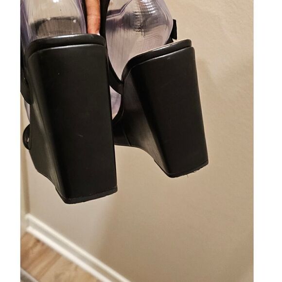 Marc Fisher Lukey Black Leather Wedge Heels Size 8.5 - Picture 6 of 9